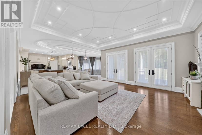 28 Personna Boulevard — photo 20 of 40