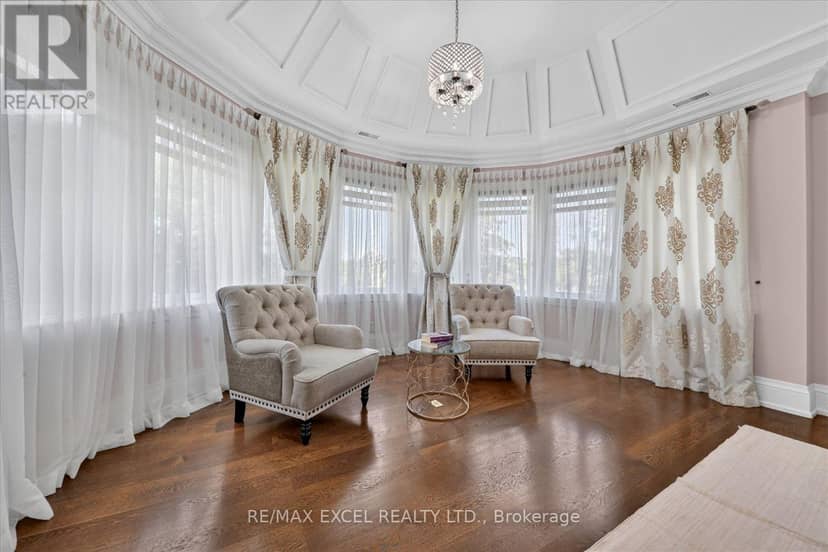 28 Personna Boulevard — photo 31 of 40