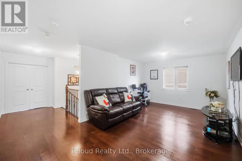 5 Leith Drive — photo 19 of 40