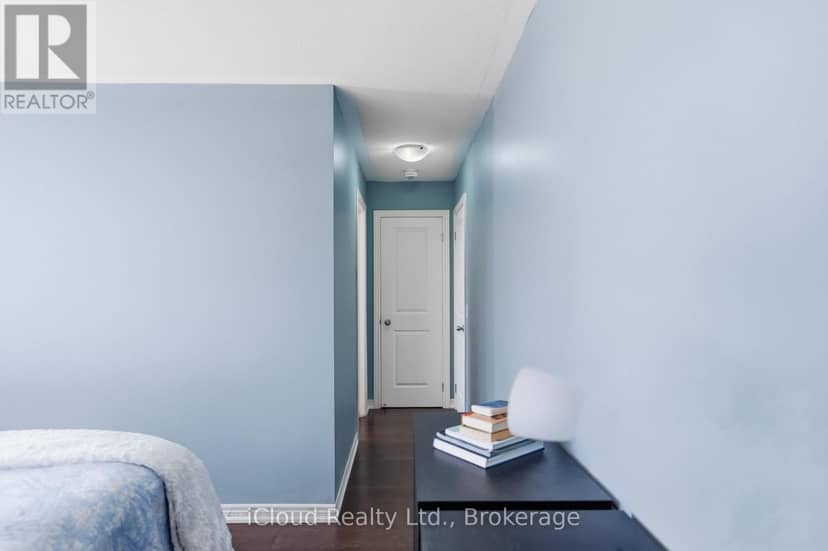 5 Leith Drive — photo 21 of 40