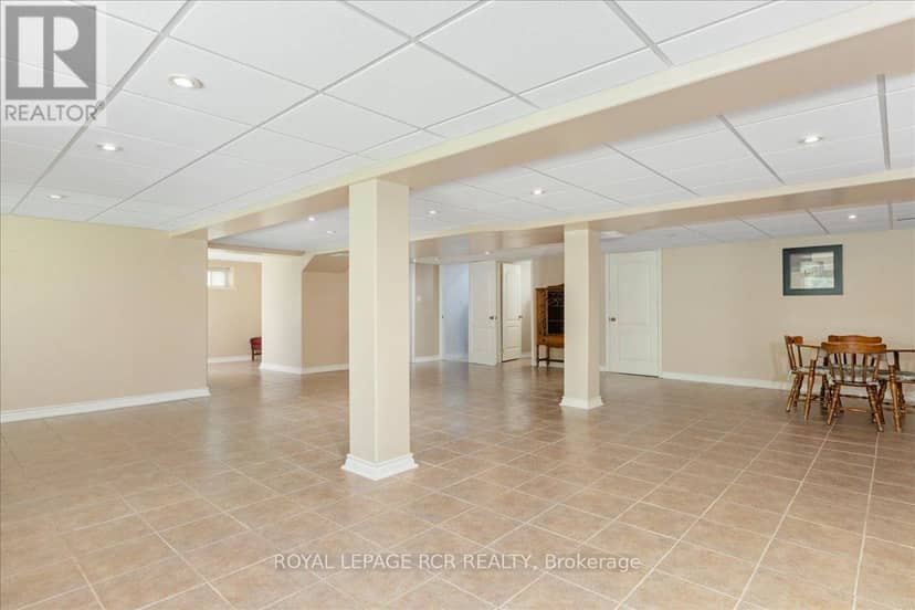332 King Street — photo 15 of 30