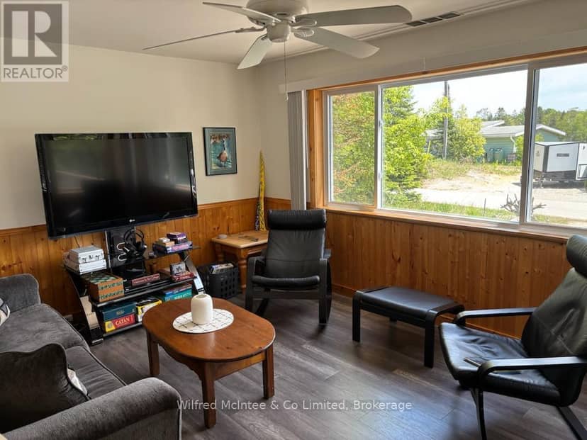 220 Ogimah Road — photo 12 of 28