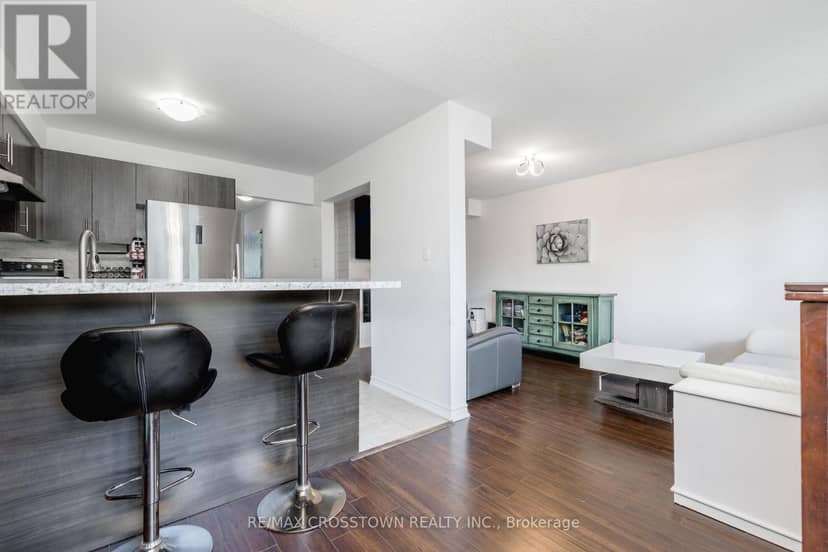 2 - 43 Madelaine Drive — photo 15 of 40