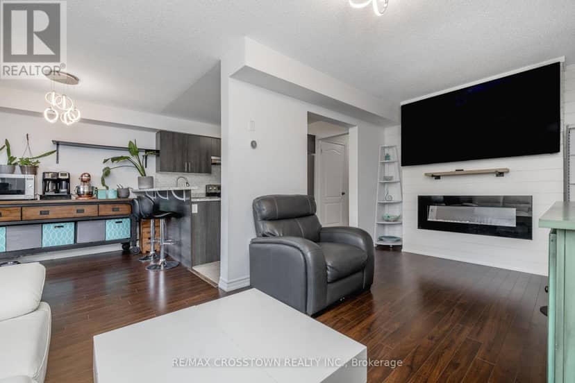 2 - 43 Madelaine Drive — photo 19 of 40