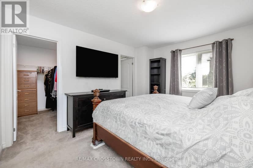 2 - 43 Madelaine Drive — photo 29 of 40