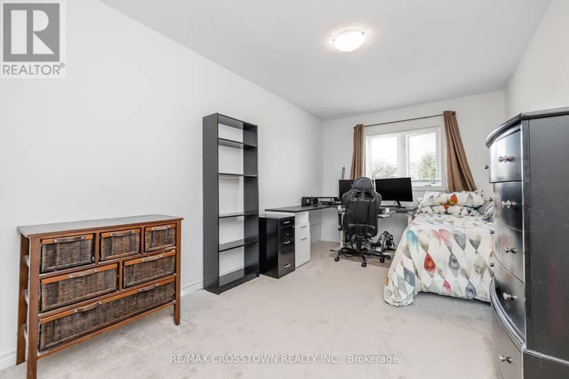2 - 43 Madelaine Drive — photo 31 of 40