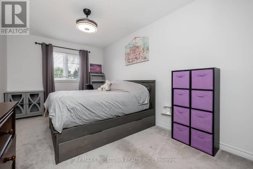2 - 43 Madelaine Drive — photo 33 of 40
