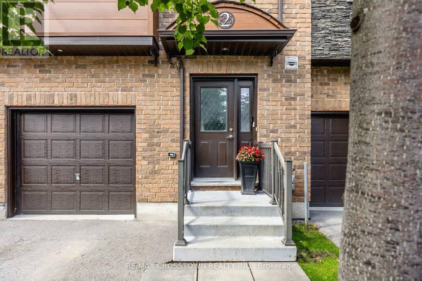 2 - 43 Madelaine Drive, Barrie, photo 4