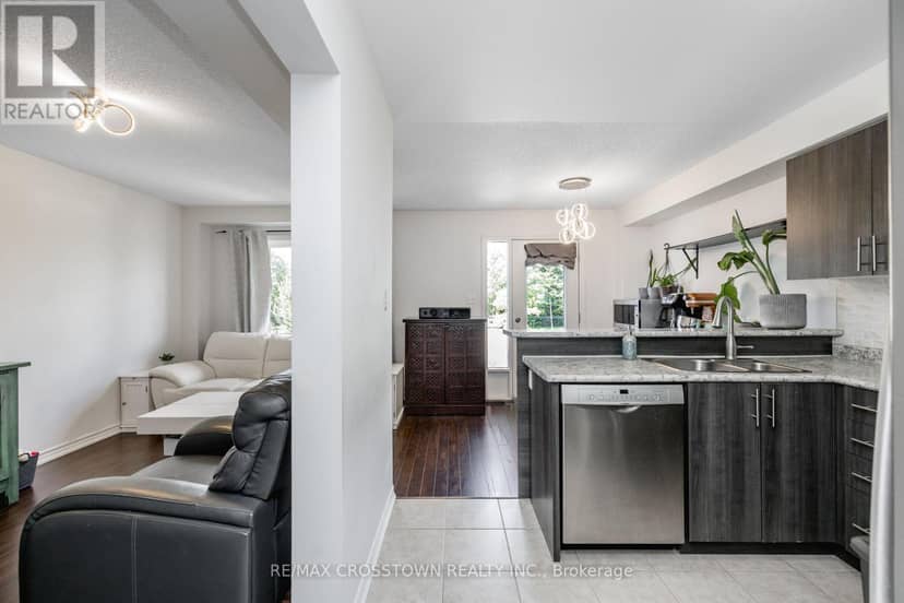 2 - 43 Madelaine Drive, Barrie, photo 8