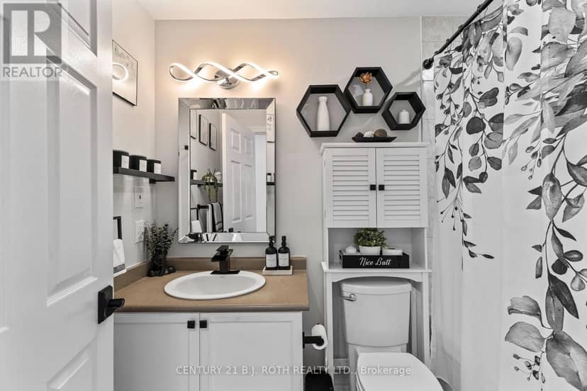 25 Cranberry Lane — photo 16 of 27