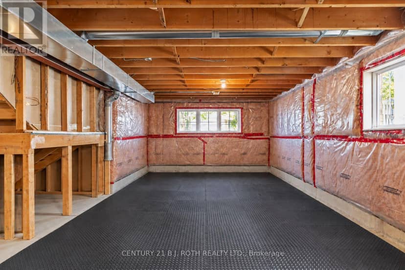 25 Cranberry Lane — photo 18 of 27
