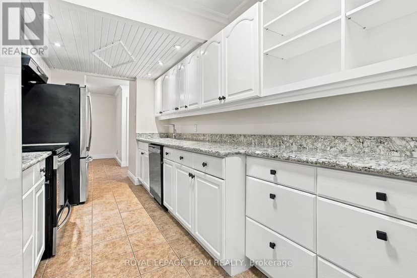 103 - 60 McLeod Street — photo 15 of 34