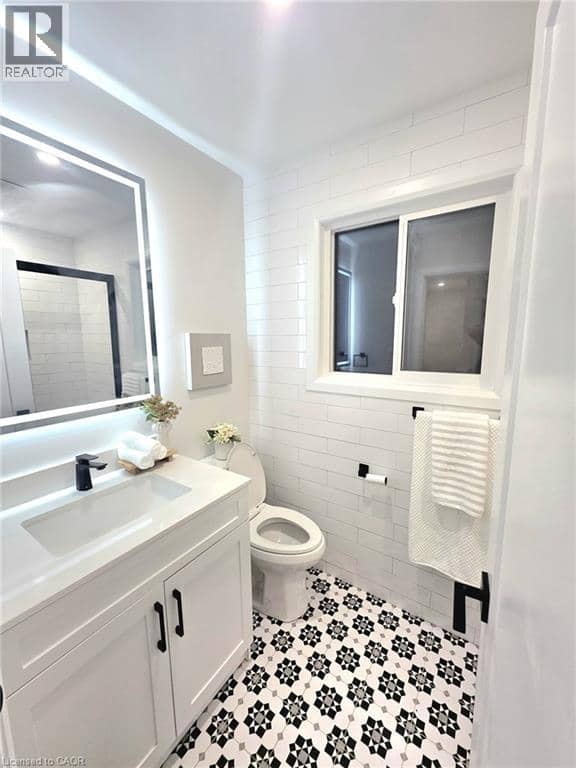 28 BORDEN Street — photo 29 of 36