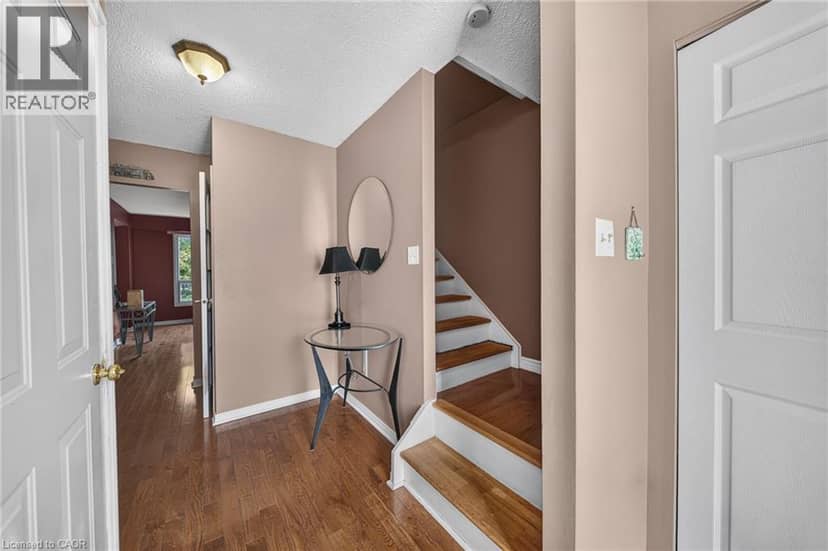 76 GOLDEN ORCHARD Drive — photo 5 of 37