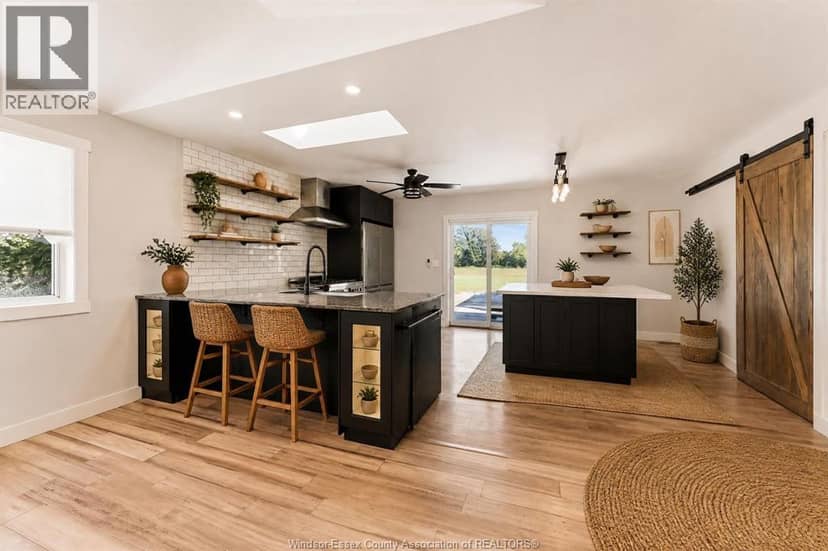 584 Pettypiece Drive — photo 11 of 40