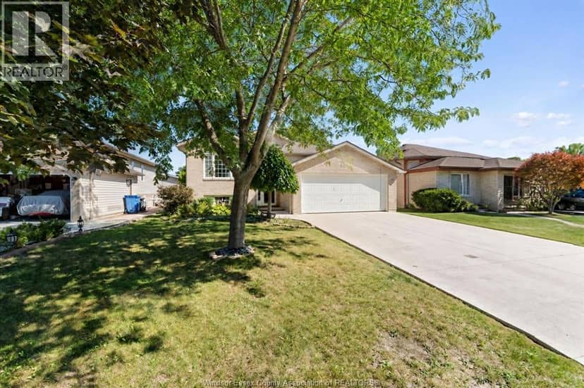584 Pettypiece Drive — photo 3 of 40