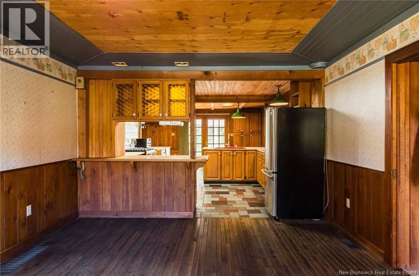 356 Hampton Road — photo 14 of 40