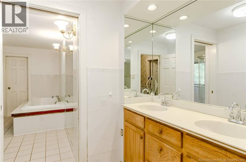 356 Hampton Road — photo 27 of 40