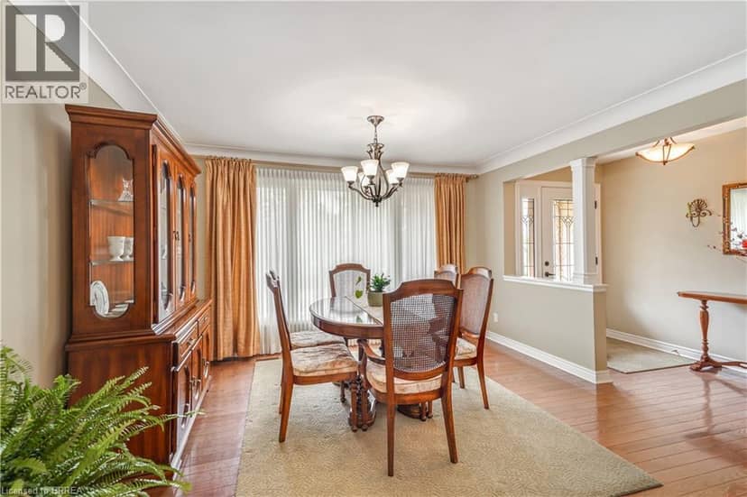 25 BRIER Crescent — photo 12 of 40