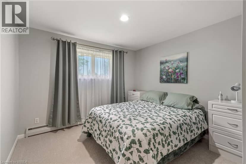 25 BRIER Crescent — photo 22 of 40
