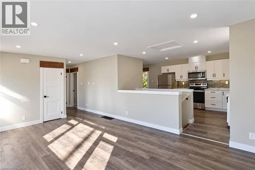 134 OAKSIDE Street, London, photo 3