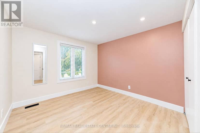 30 Cowan Avenue — photo 25 of 40