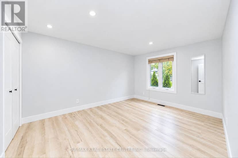 30 Cowan Avenue — photo 26 of 40