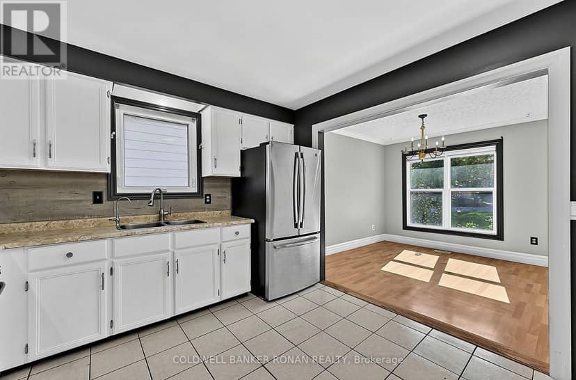 130 Queen Street — photo 11 of 40