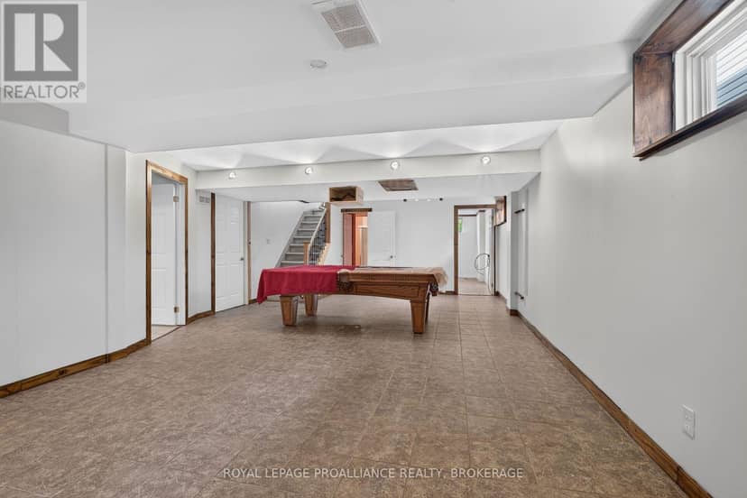 1132 Halifax Drive — photo 33 of 40