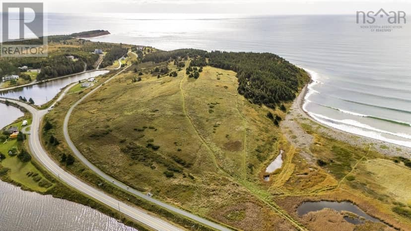 Lands 207 Highway — photo 10 of 33