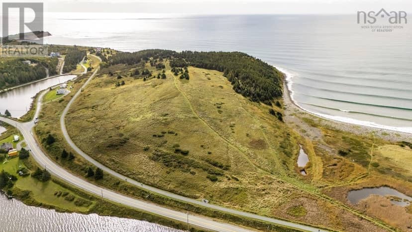 Lands 207 Highway — photo 9 of 33