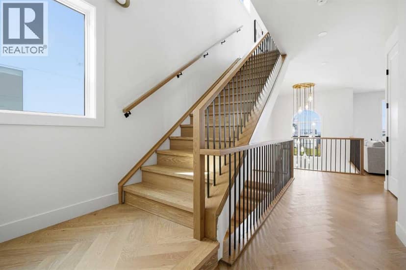 2131 29 Avenue SW — photo 27 of 40