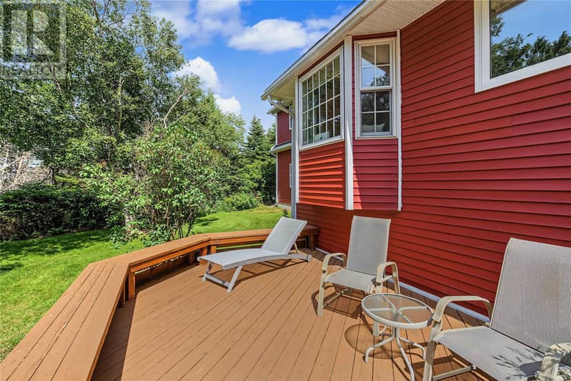 104 Three Island Pond Road — photo 9 of 40