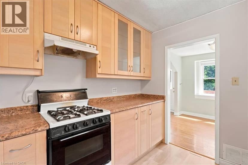22 RAMORE Street — photo 17 of 40