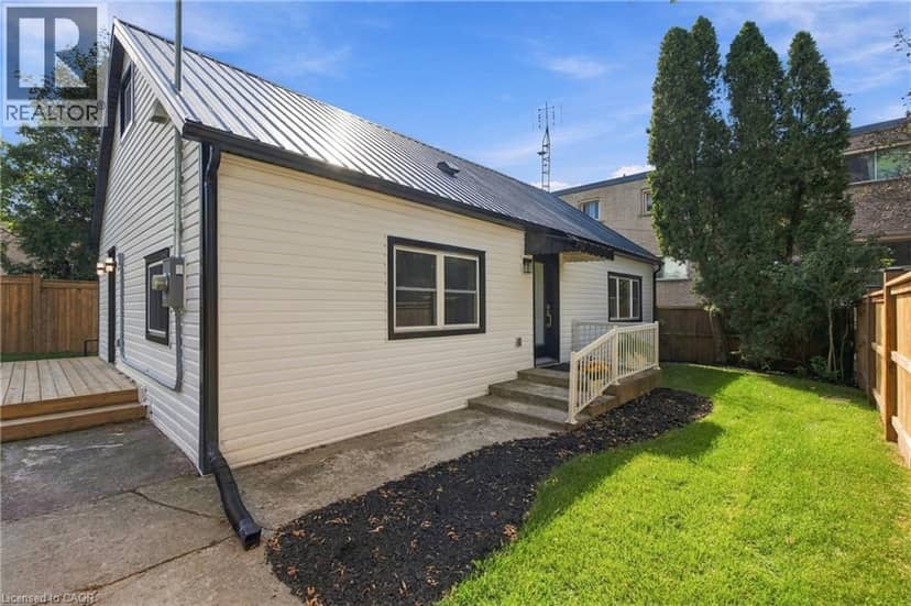 116 DUFFERIN Street, Smithville