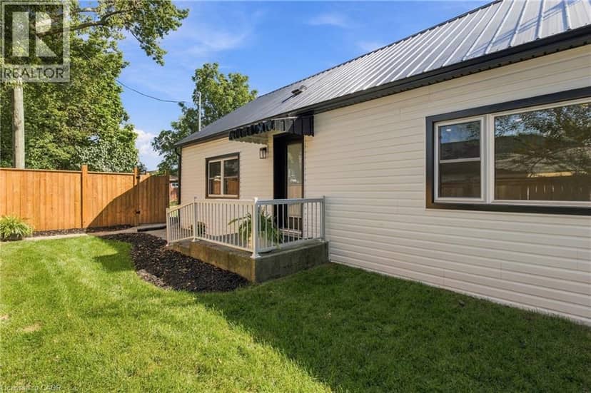 116 DUFFERIN Street, Smithville, photo 2
