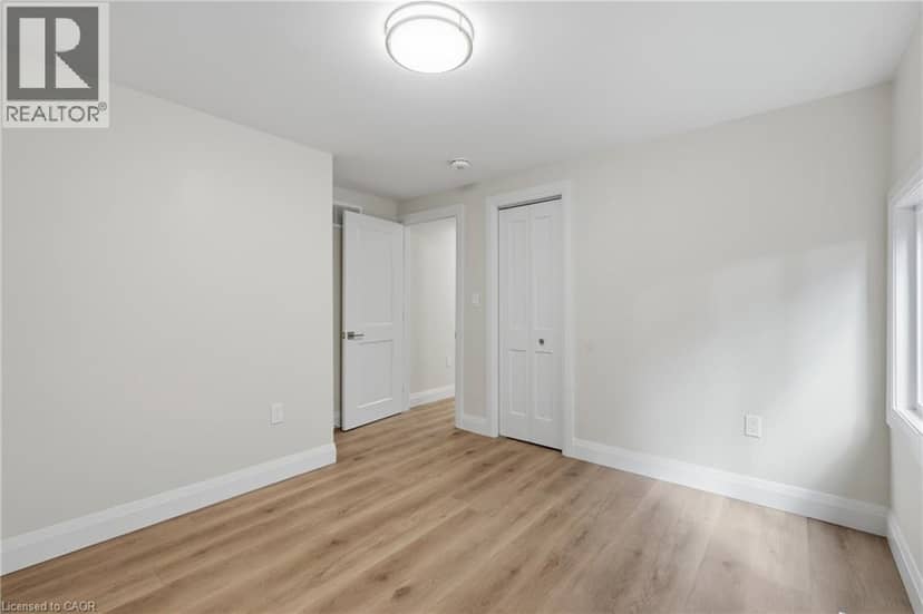 116 DUFFERIN Street — photo 24 of 40