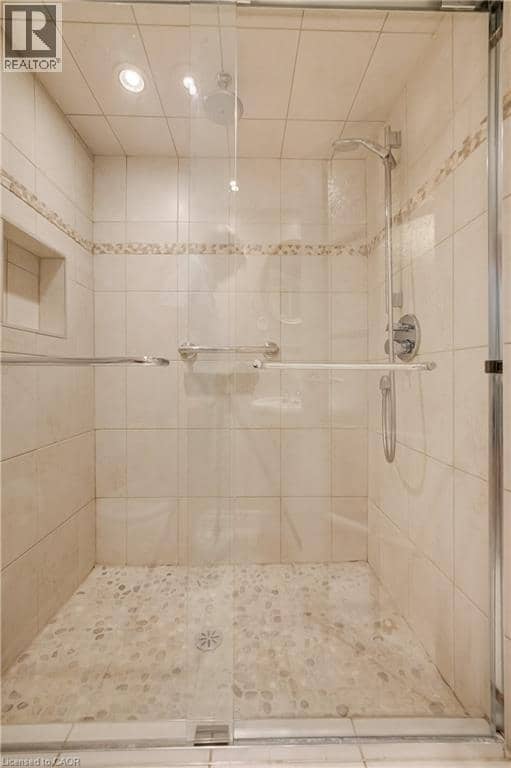 54 FAIRLAWN Road — photo 30 of 40