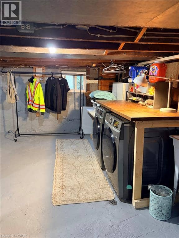 132 PERTH Street — photo 23 of 26