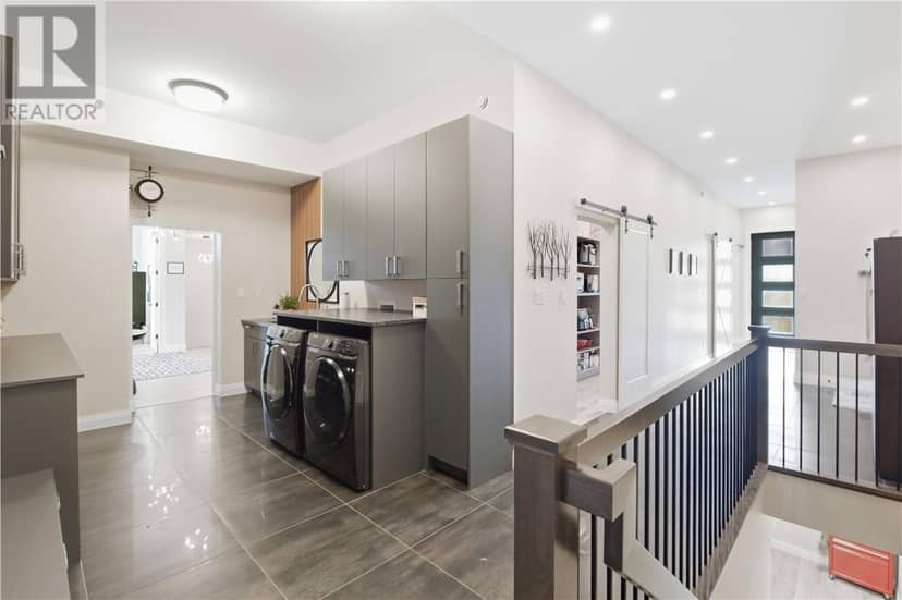 41 Greenway Drive — photo 15 of 40
