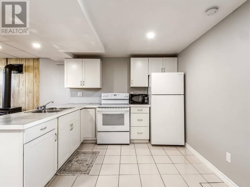 647 Whittaker Street — photo 26 of 38
