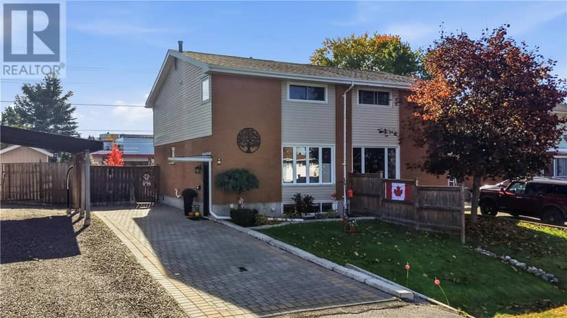 33 Elmhurst Court — photo 1 of 40
