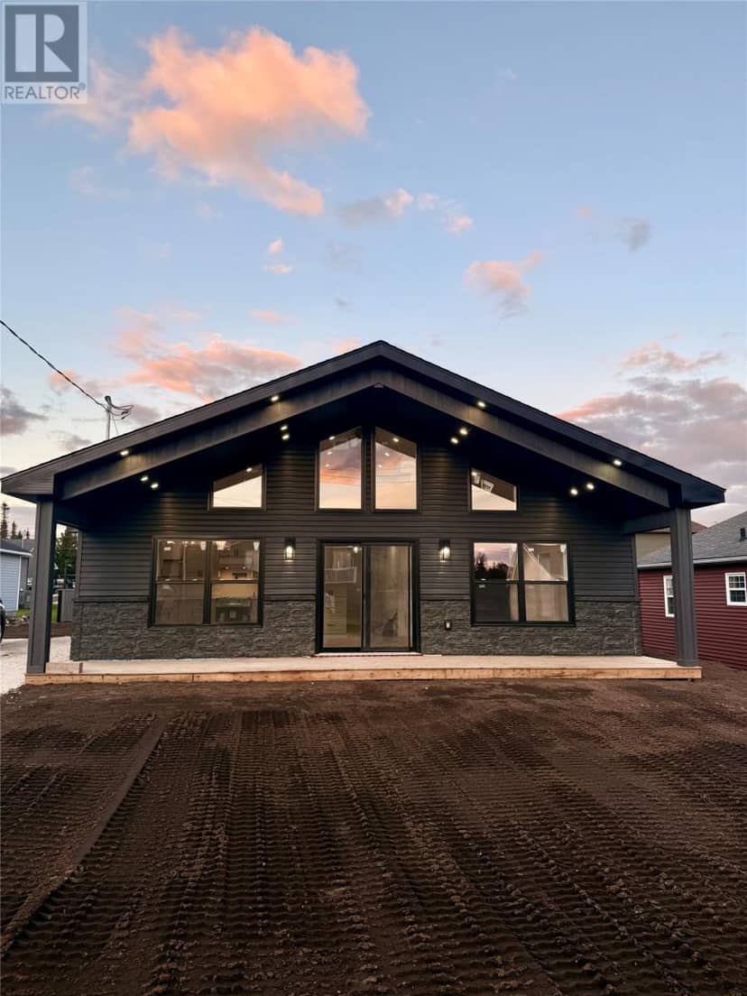46 Grace Avenue — photo 1 of 18