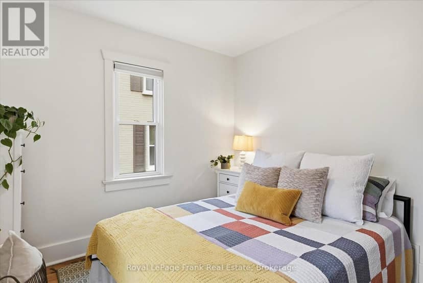130 Maria Street — photo 12 of 40