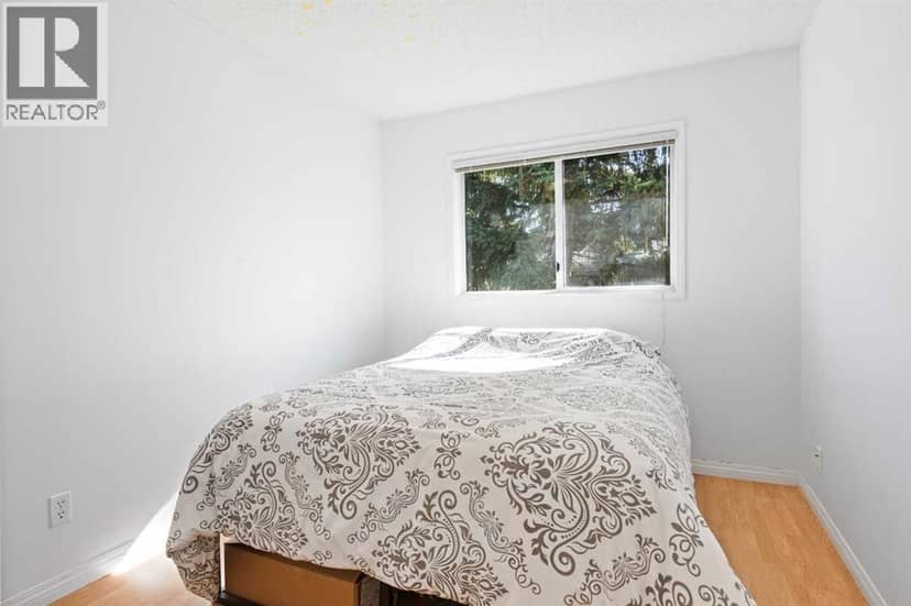 12 Kingsland Villas SW — photo 12 of 39