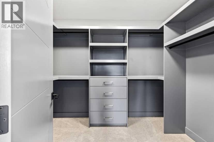 8519 48 Avenue NW — photo 33 of 40