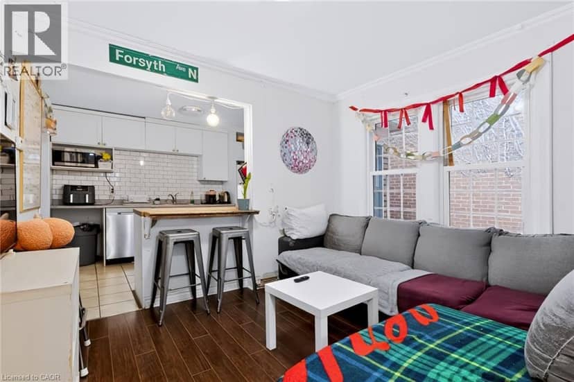 23 FORSYTH Avenue S, Hamilton, photo 4