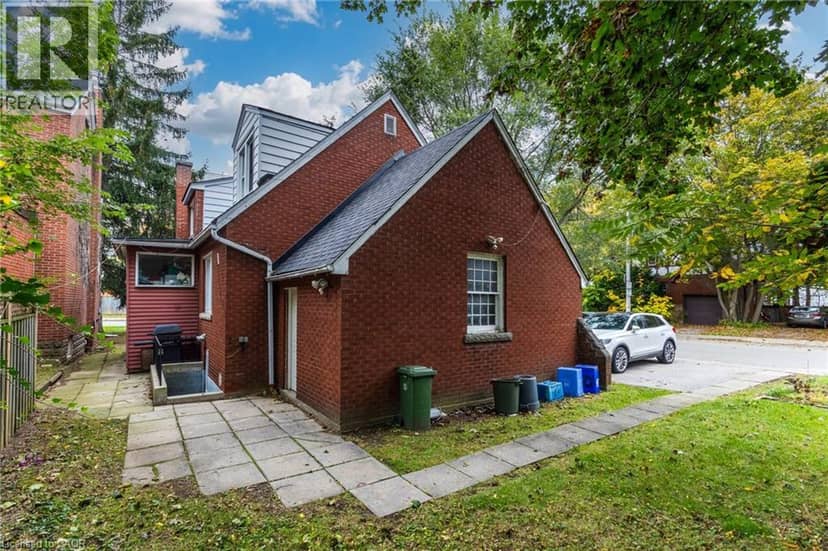 23 FORSYTH Avenue S — photo 33 of 40