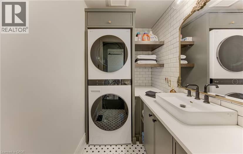 86 ST ANDREWS Street — photo 15 of 29