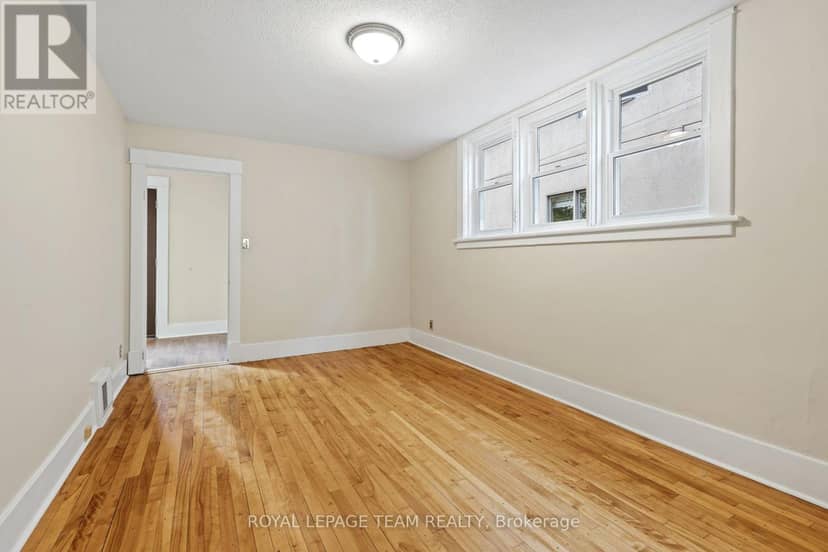 208 Holland Avenue — photo 11 of 40